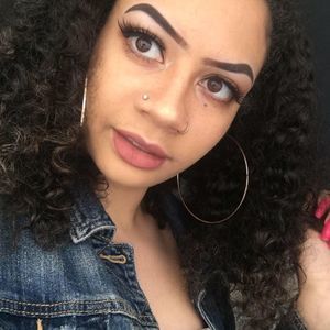 Meet your Posher, Sharnae